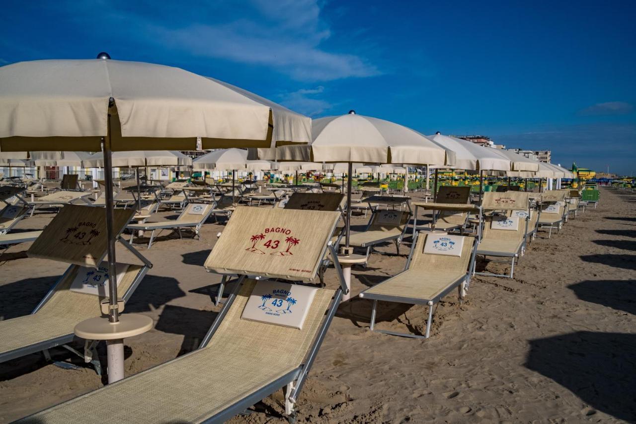 Hotel Villa Dei Fiori - Sul Mare Con Piscina Viserbella di Rimini Bagian luar foto